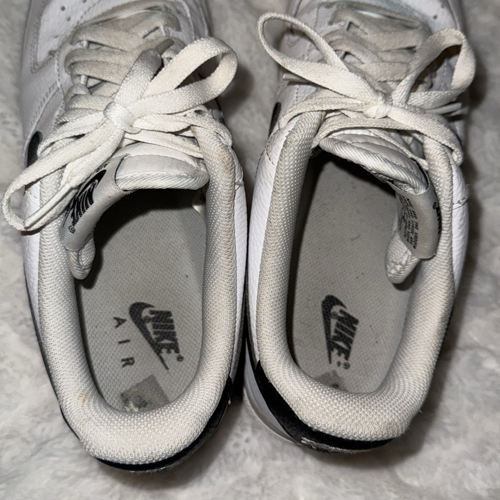 ❤️ NIKE Air Force 1, white with black swoop, size 10.5 men’s - Picture 6 of 10